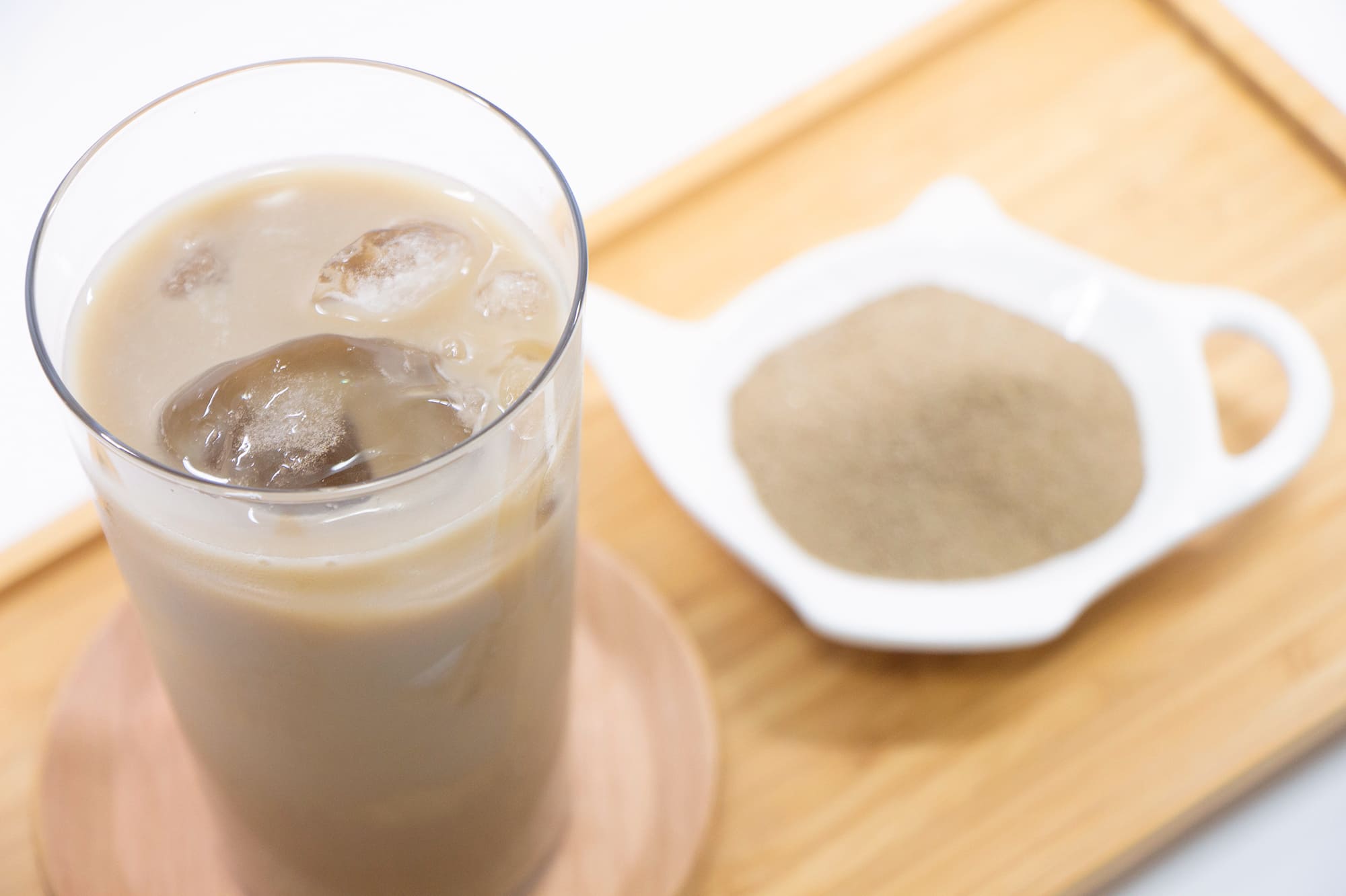 Hojicha Lattes and Iced Beverages